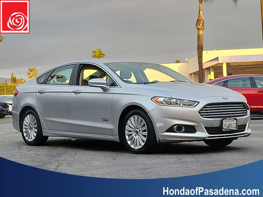 Used 2014 Ford Fusion Energi SE image 8