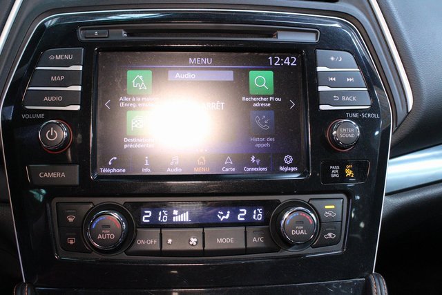 Used 2020 Nissan Maxima SR image 24