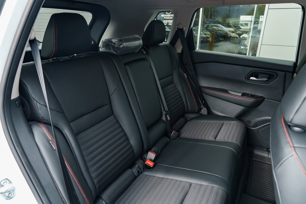 New 2026 Nissan Rogue SV image 25