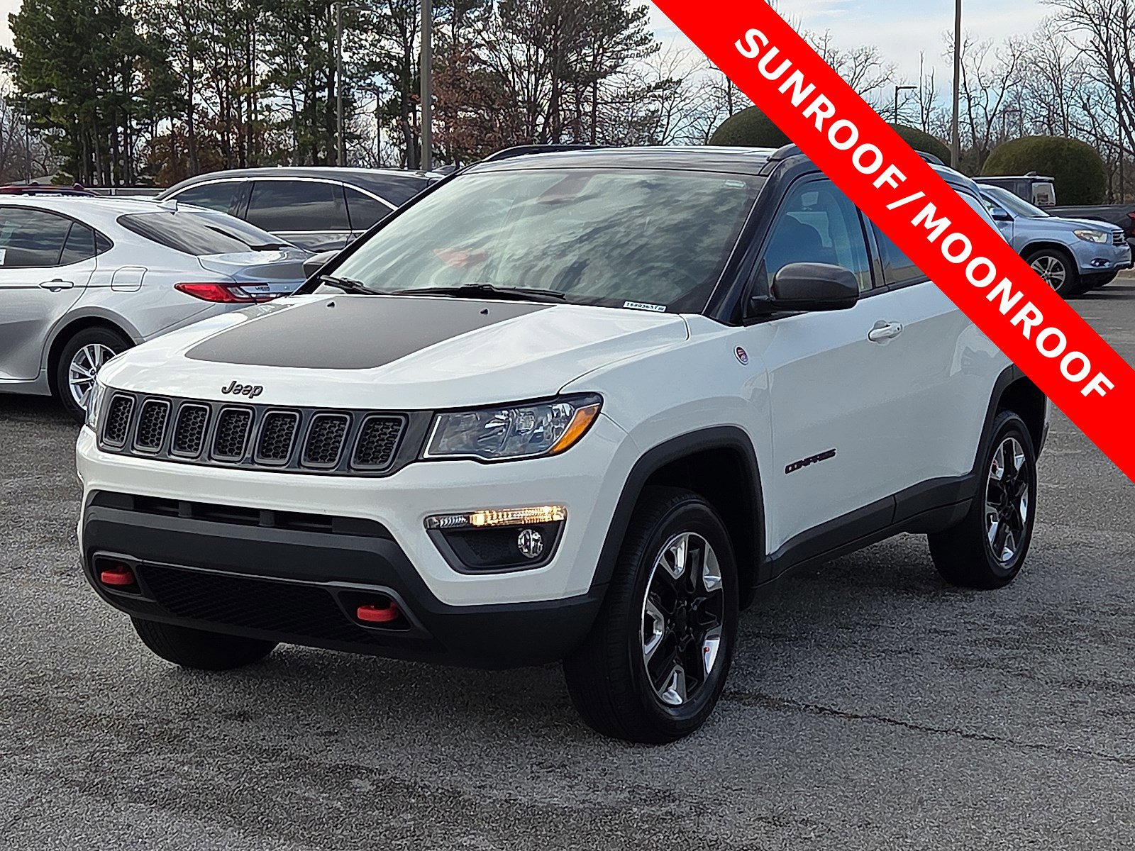 Used 2017 Jeep Compass Trailhawk w/ Leather Interior Group image 2