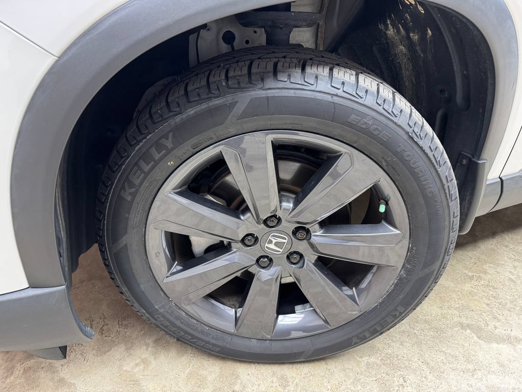 Used 2023 Honda Pilot Sport image 31