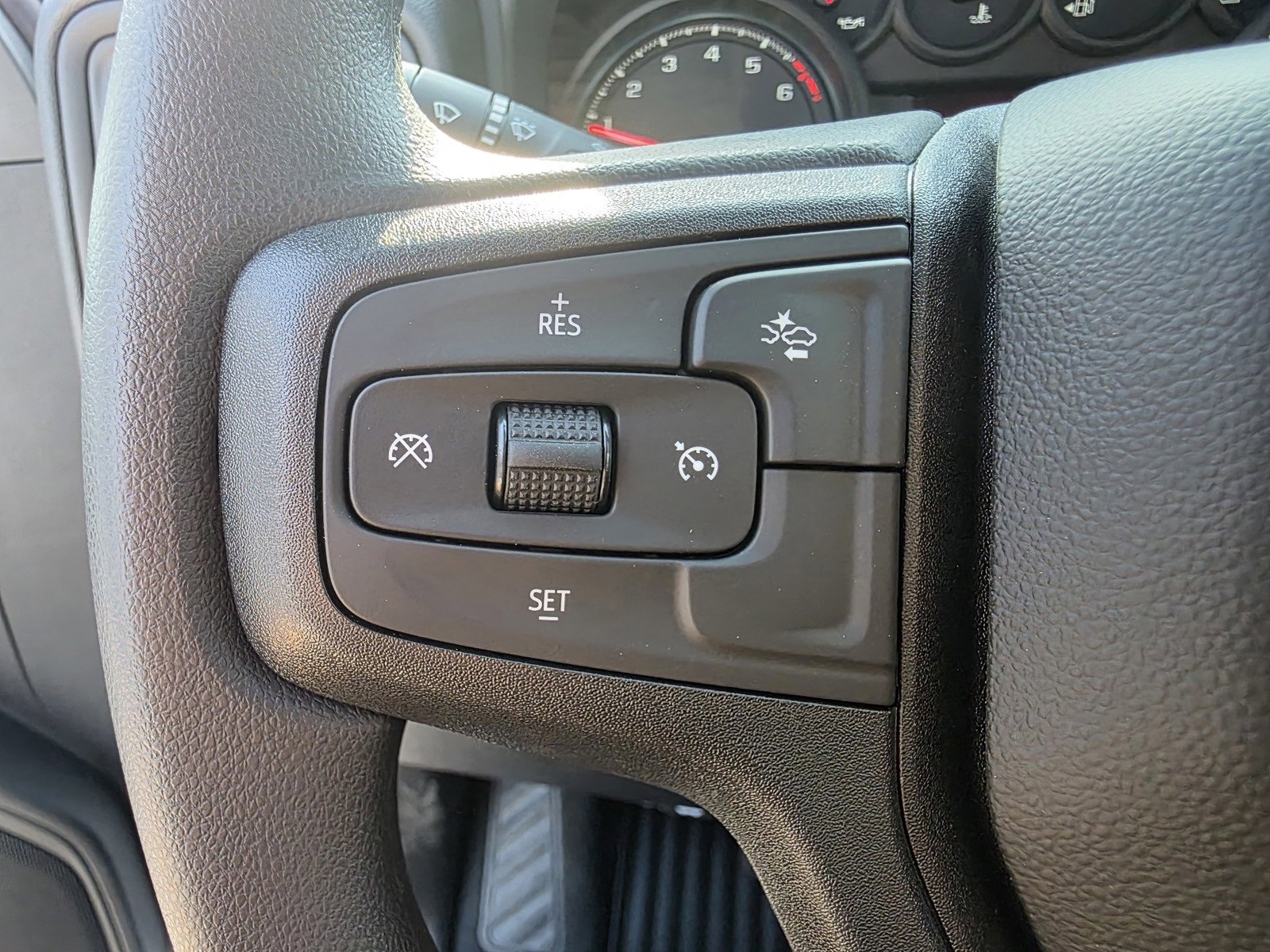 New 2025 Chevrolet Silverado 1500 Custom image 30