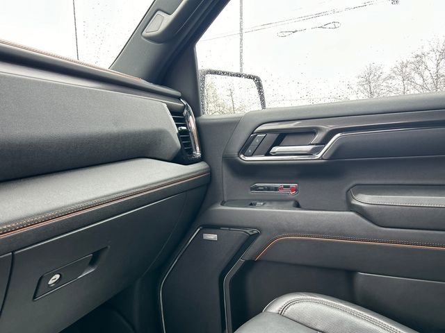 Used 2024 GMC Sierra 1500 AT4 w/ Technology Package image 20