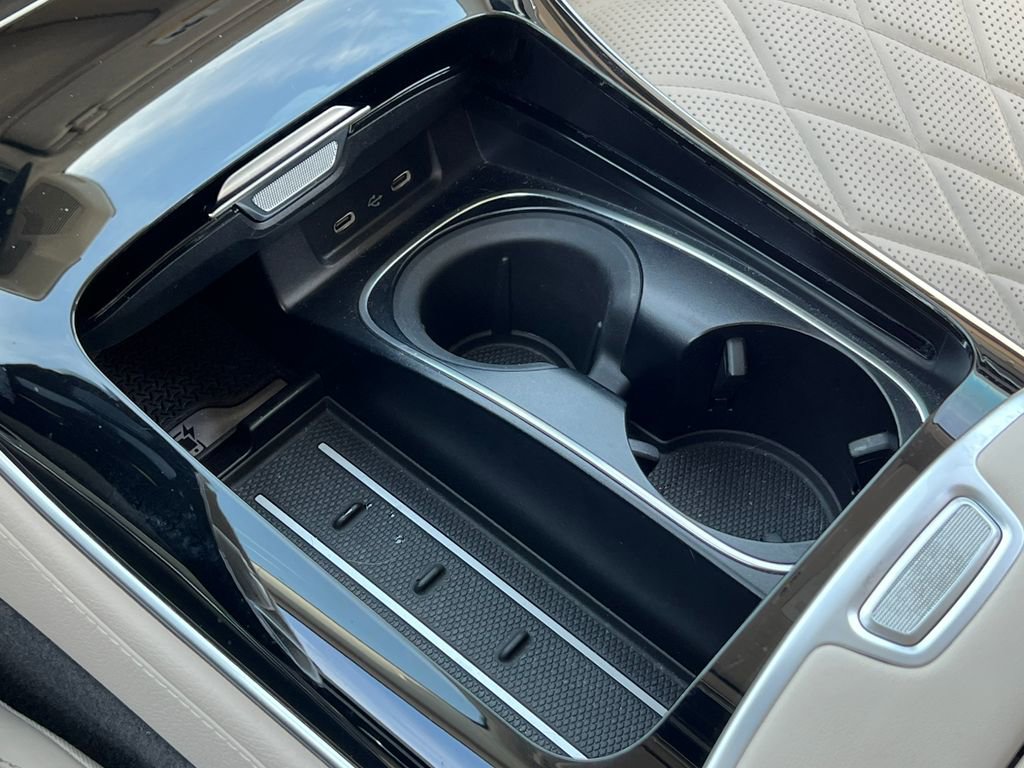 Used 2022 Mercedes-Benz S 580 4MATIC Sedan w/ Rear Seat Package image 27