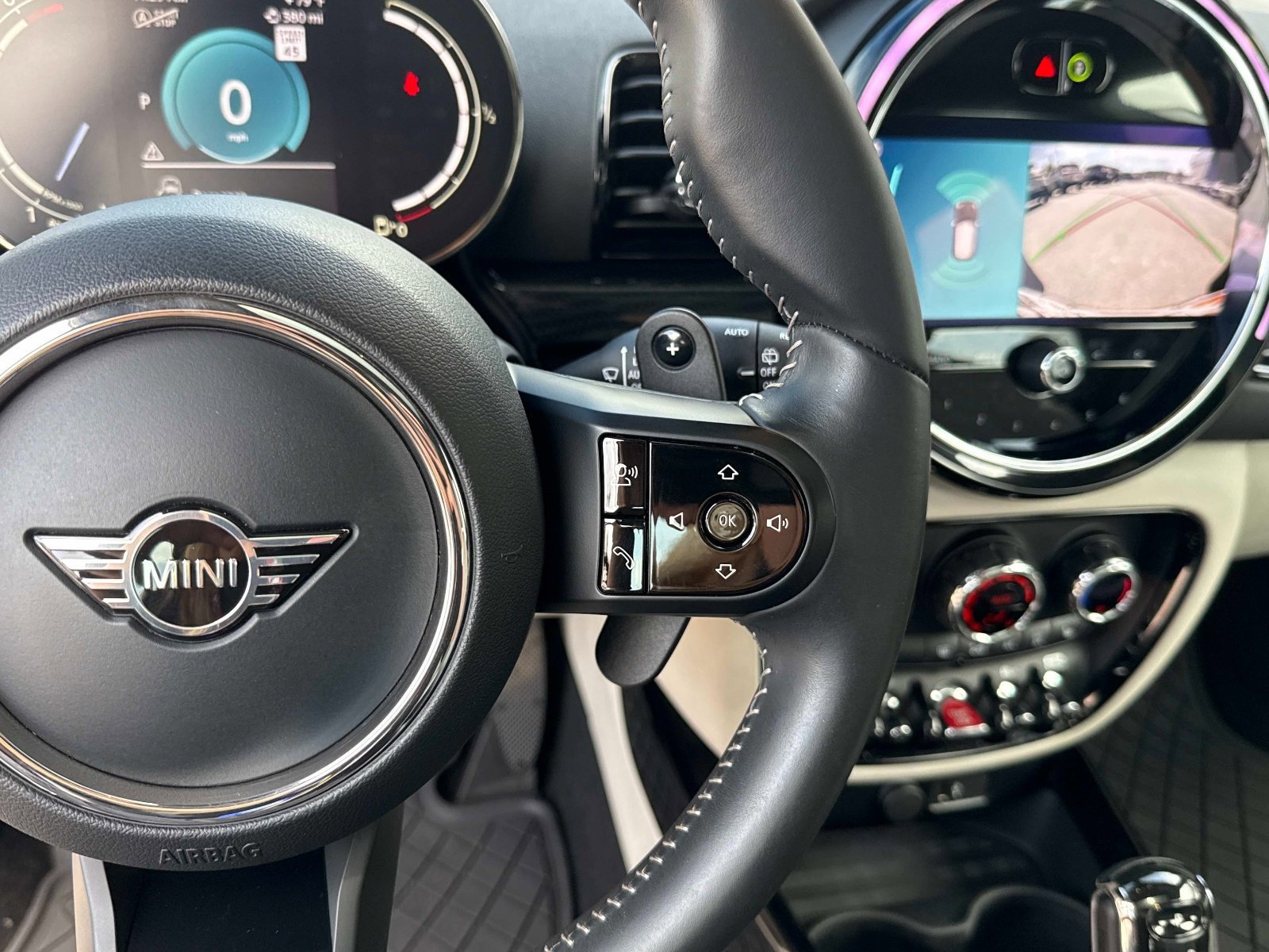 Used 2023 MINI Cooper Clubman S AWD/4WD image 30