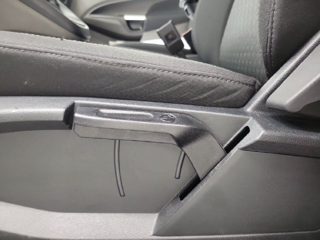 Used 2023 Ford Transit Connect XLT FWD image 13
