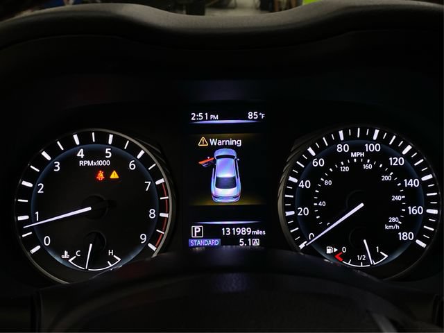 Used 2018 INFINITI Q50 Luxe AWD/4WD image 22