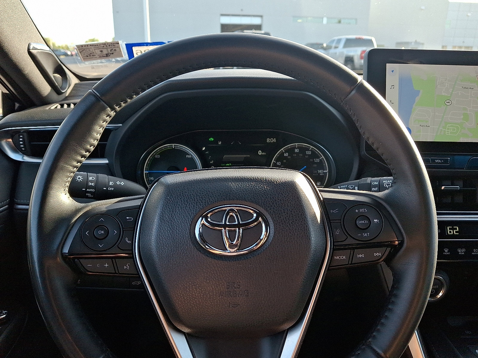 Used 2024 Toyota Venza XLE image 19