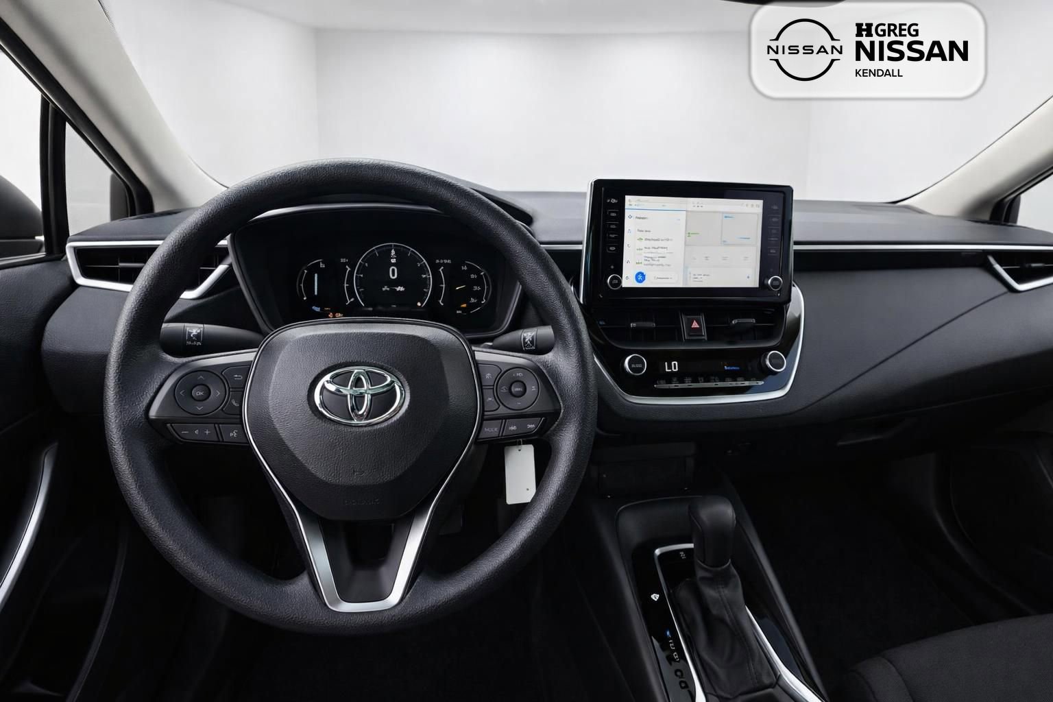 Used 2026 Toyota Corolla LE FWD image 9