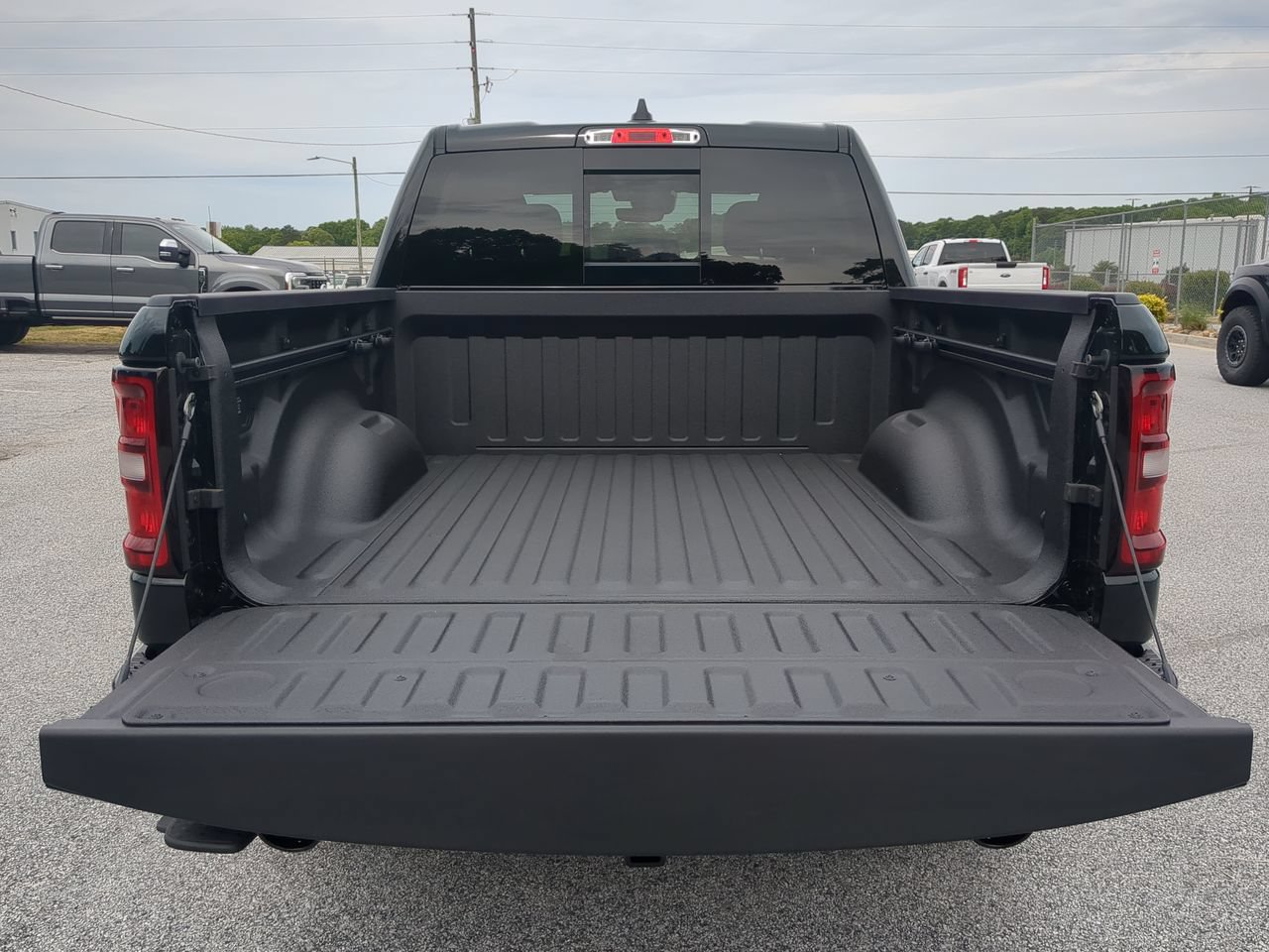 New 2026 RAM 1500 Big Horn AWD/4WD image 12