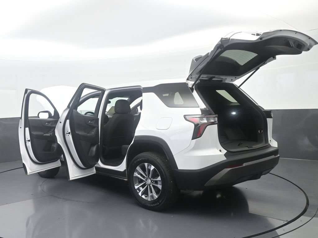 Used 2026 Chevrolet Equinox LT FWD image 72