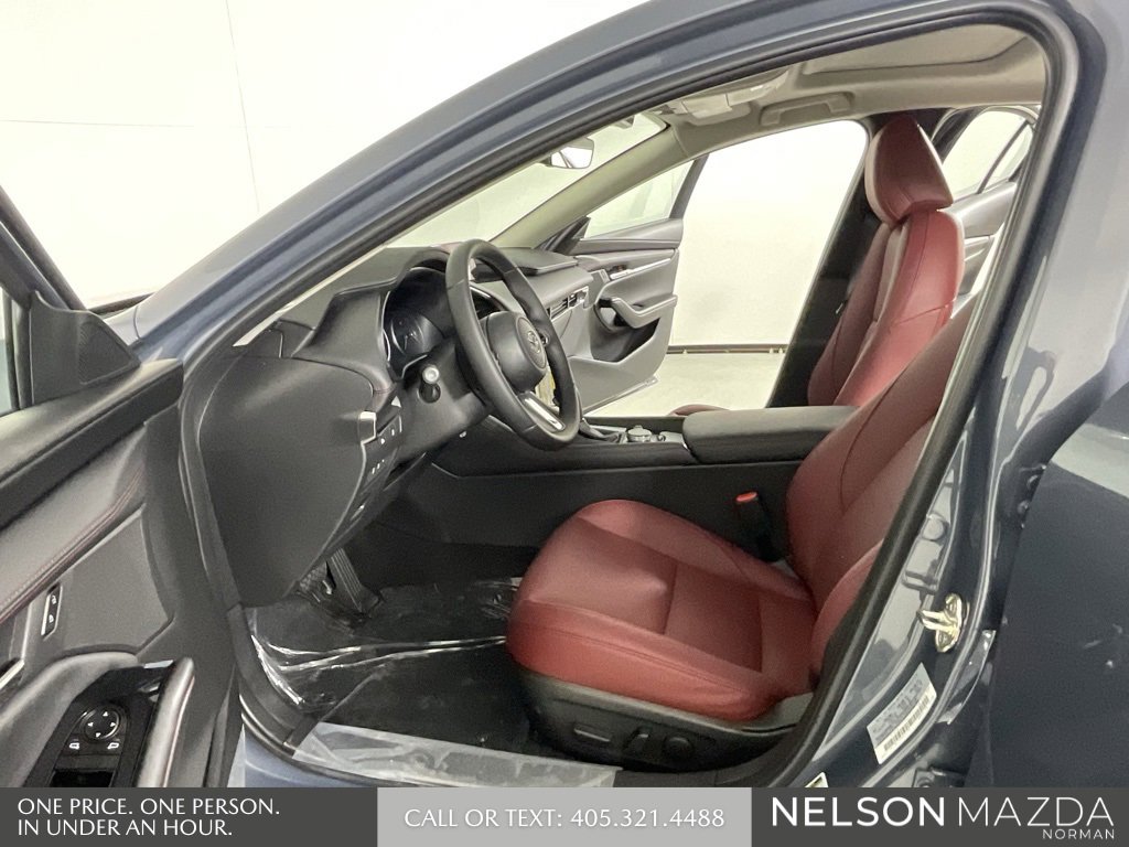 New 2026 MAZDA MAZDA3 Carbon image 11