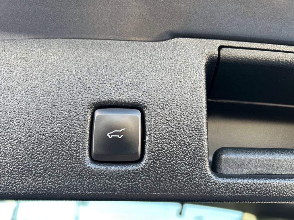 Used 2023 Ford Escape ST-Line w/ Tech Pack #1 image 16