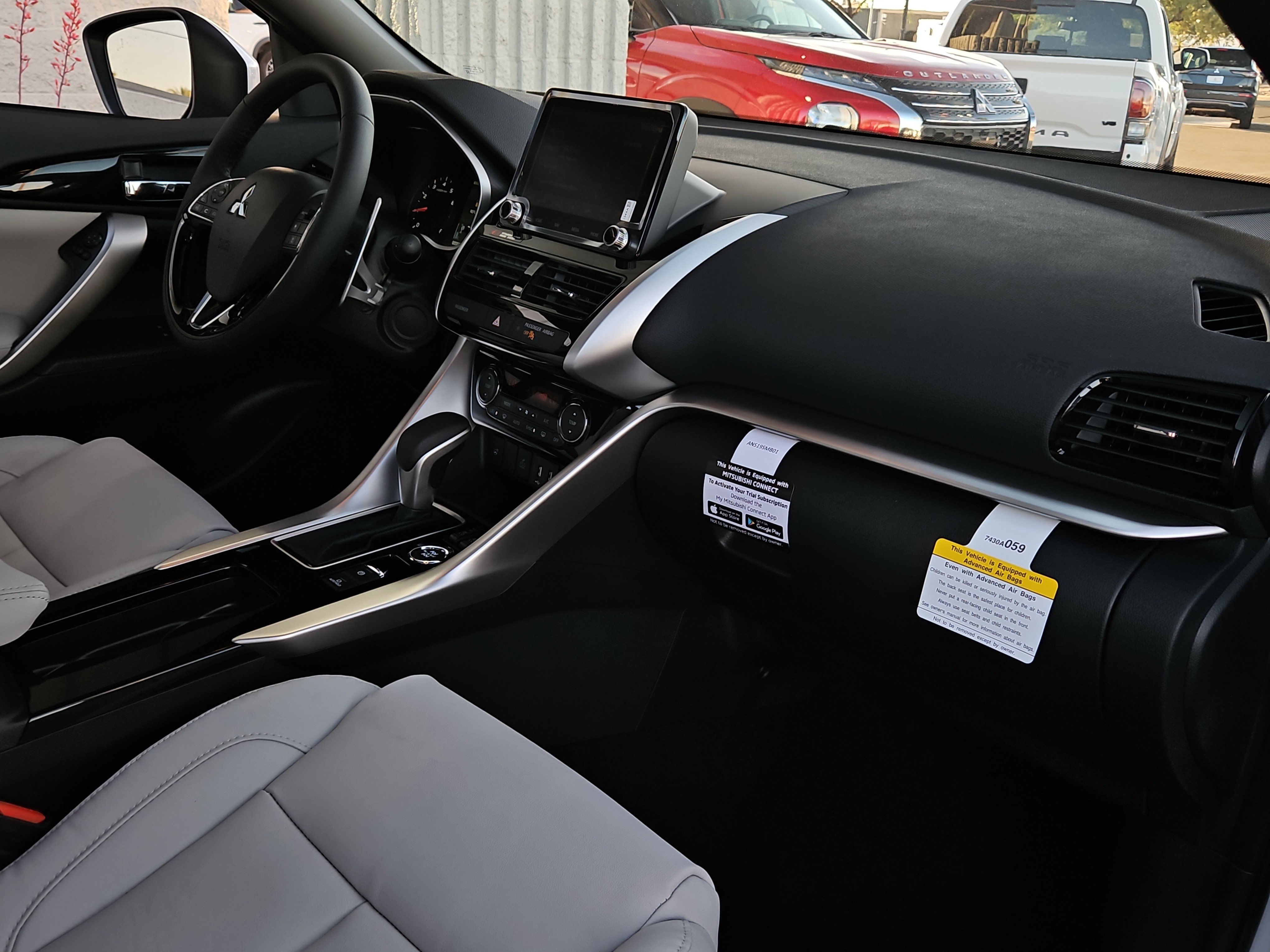 New 2025 Mitsubishi Eclipse Cross SEL image 24