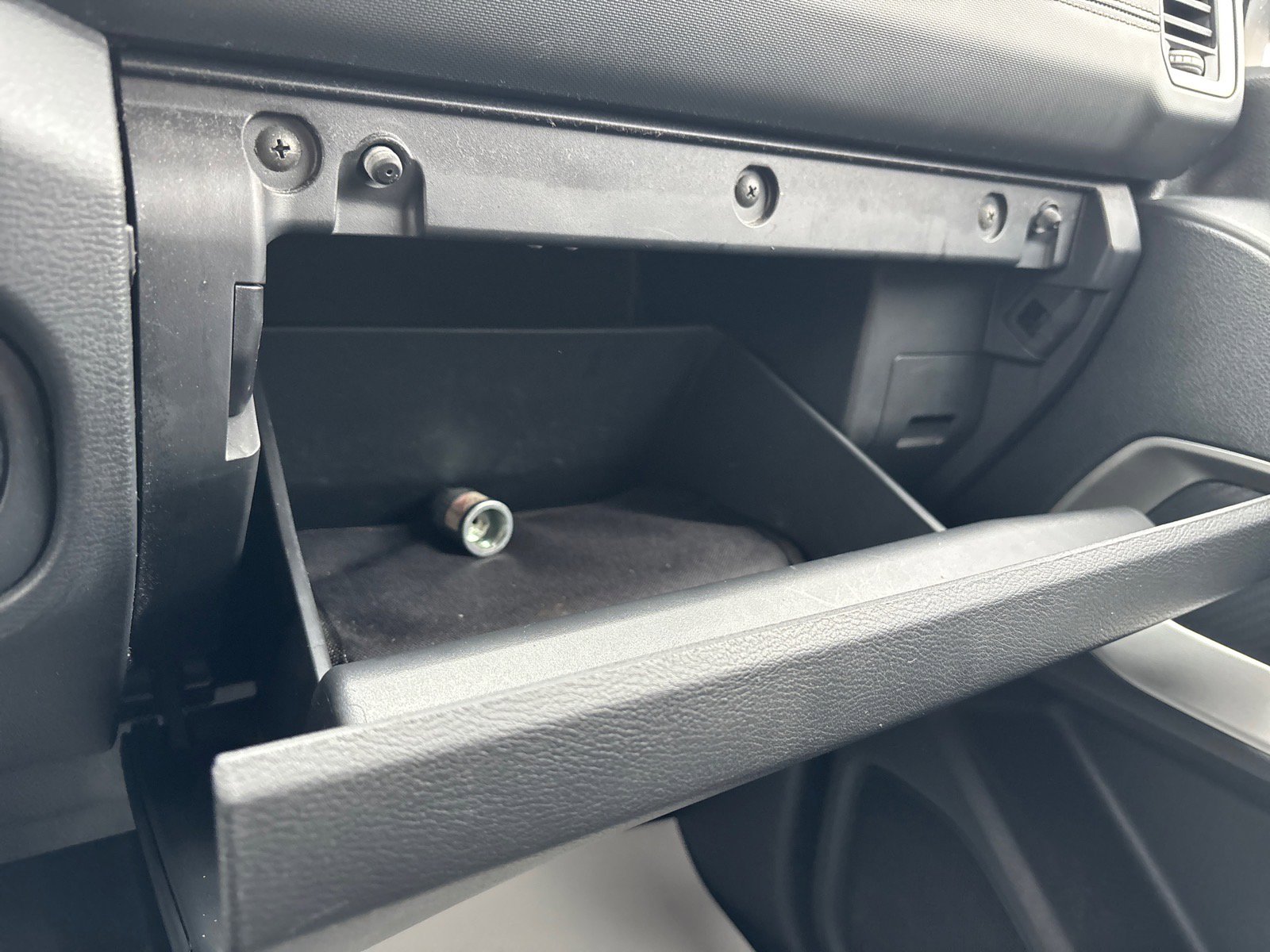 Used 2022 Nissan Frontier SV image 38