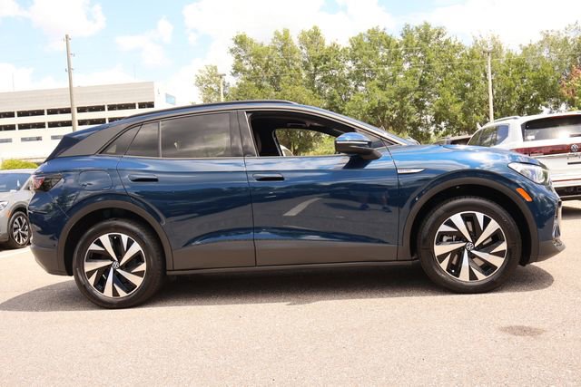 Certified 2023 Volkswagen ID.4 Pro AWD/4WD image 9