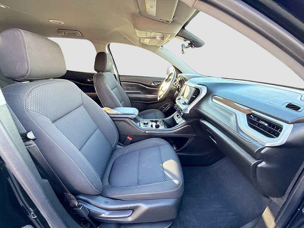 Used 2023 GMC Acadia SLE w/ Driver Convenience Package image 21
