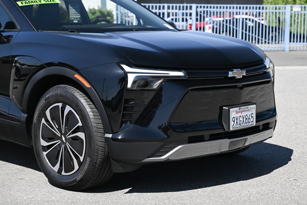 Used 2026 Chevrolet Blazer EV LT FWD image 9