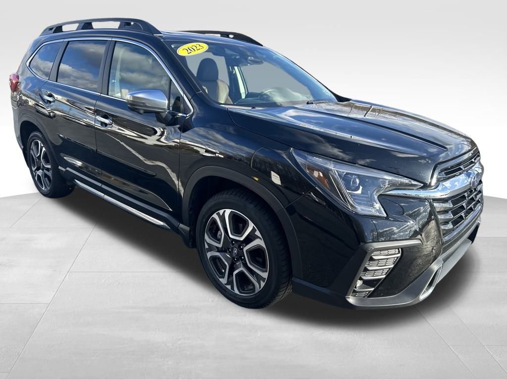 Used 2023 Subaru Ascent Touring image 7