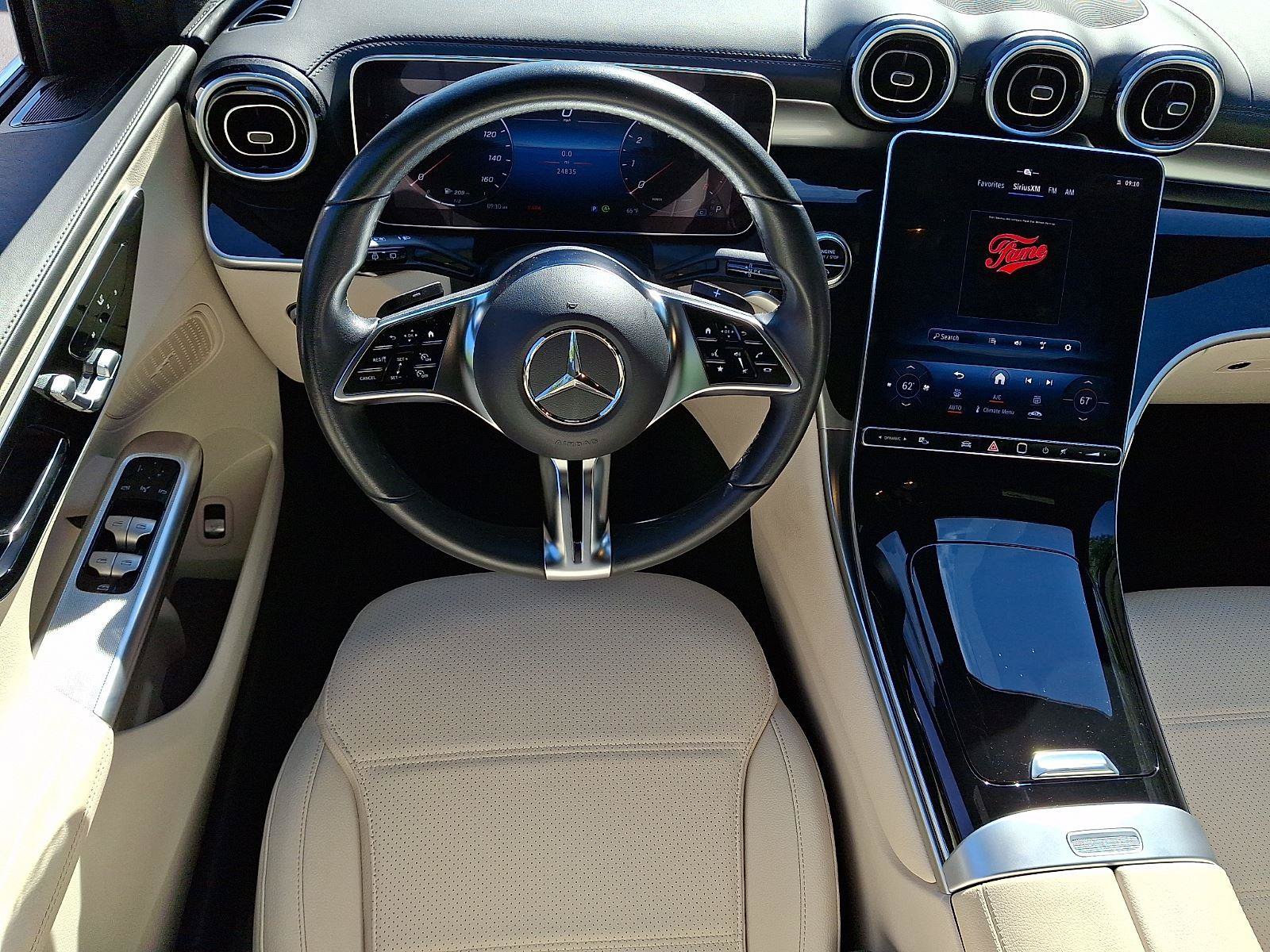Used 2024 Mercedes-Benz GLC 300 image 11