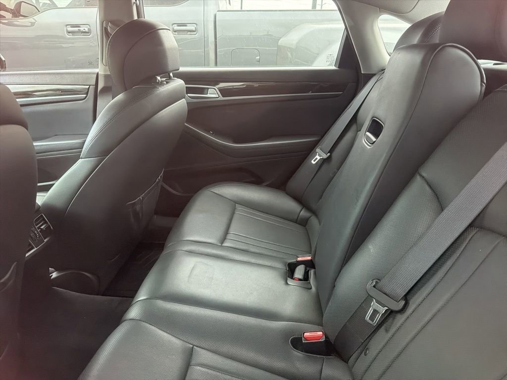 Used 2019 Genesis G80 3.8 RWD image 7