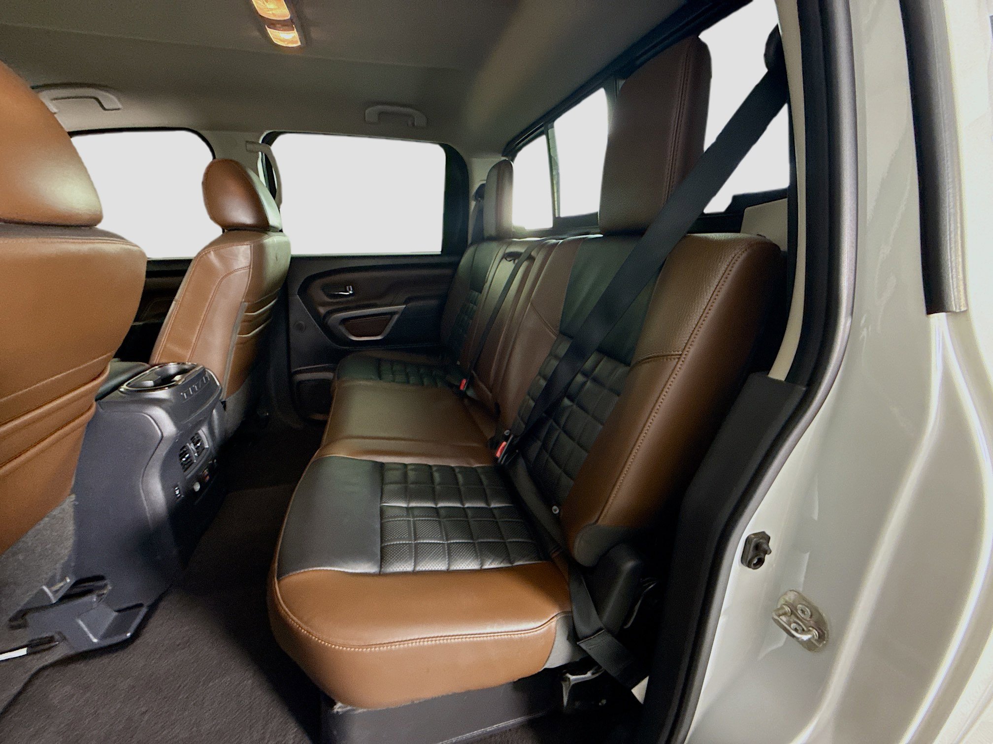 Used 2019 Nissan Titan Platinum Reserve w/ Platinum Utility Package image 25