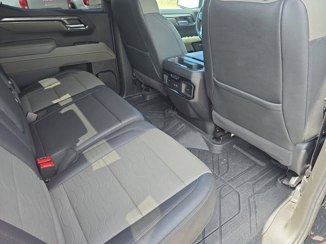Used 2024 Chevrolet Silverado 1500 ZR2 w/ Technology Package image 11