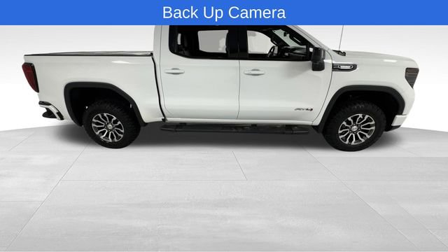 Used 2022 GMC Sierra 1500 AT4 w/ Technology Package AWD/4WD image 2