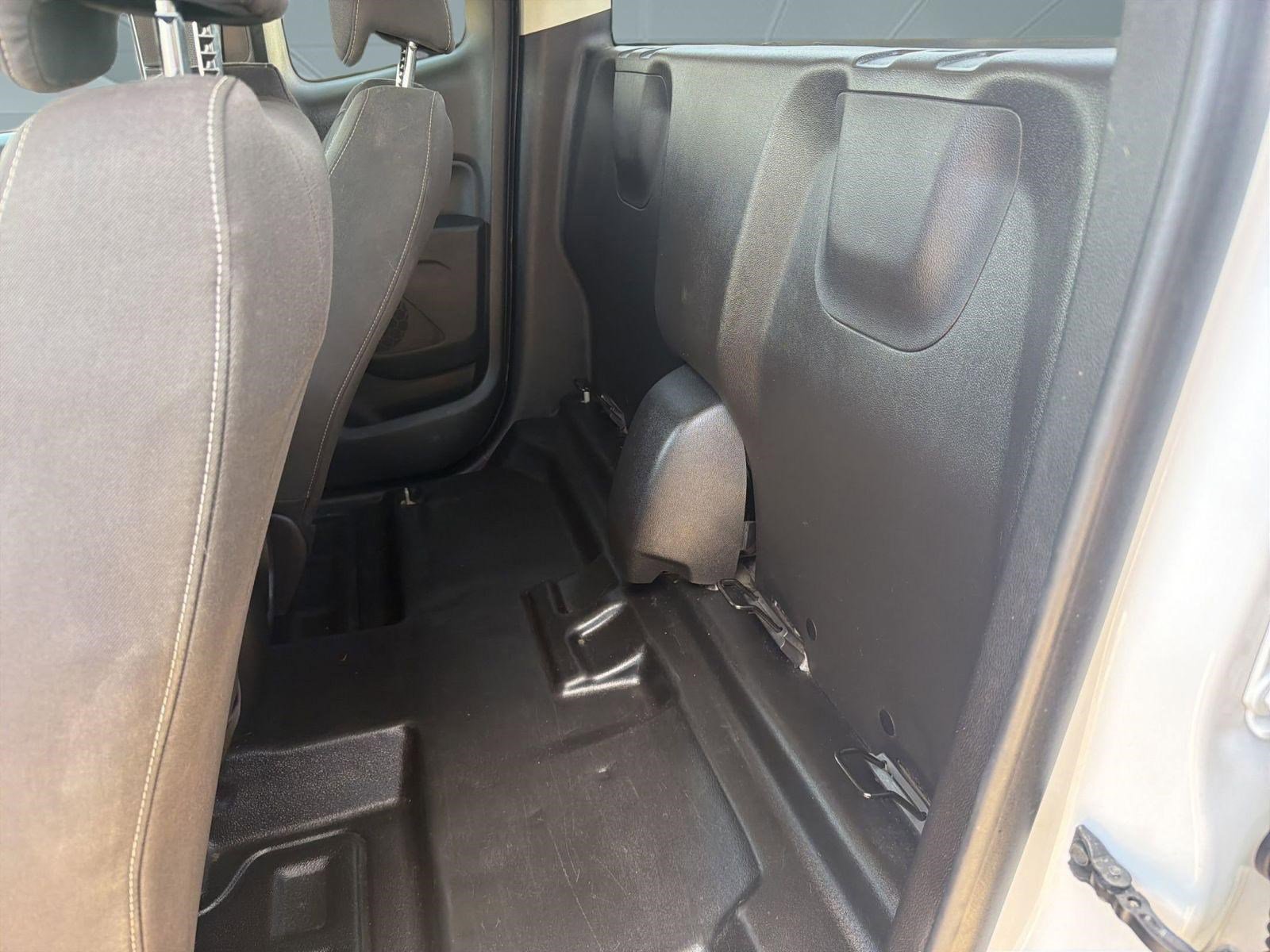 Used 2021 Chevrolet Colorado LT w/ Fleet Safety Package RWD image 15