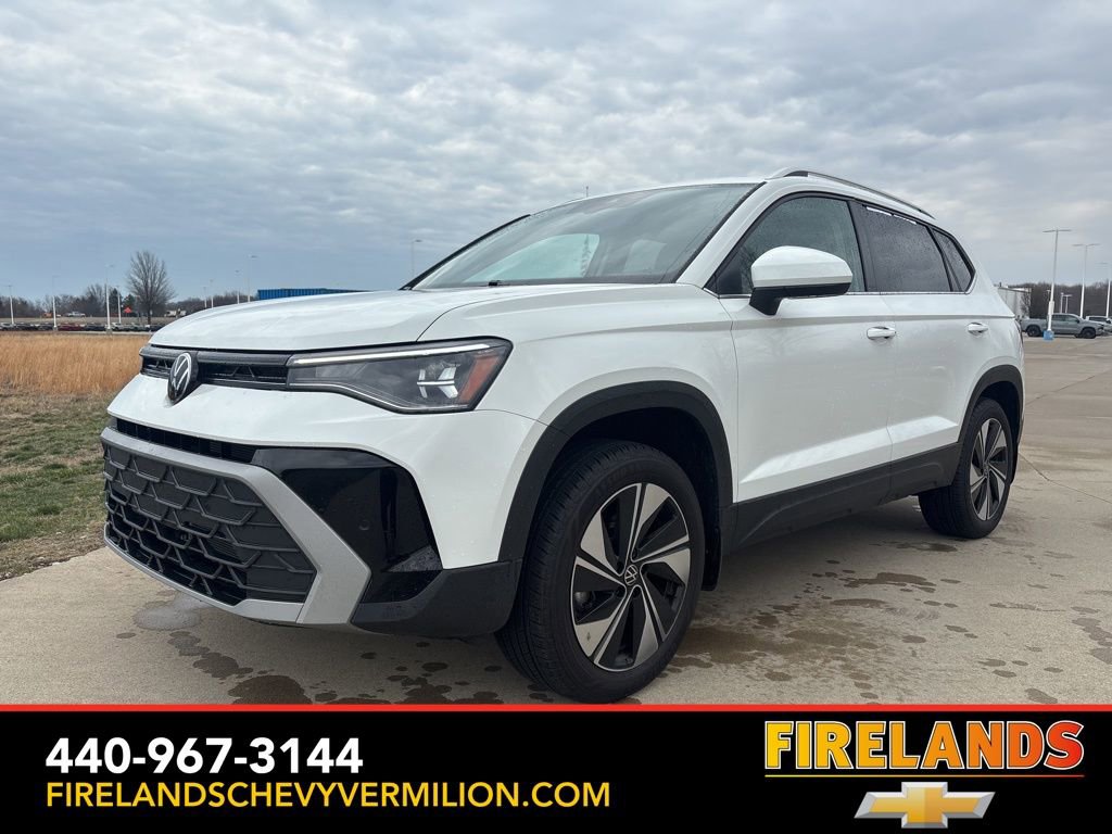Used 2025 Volkswagen Taos SE AWD/4WD video 1