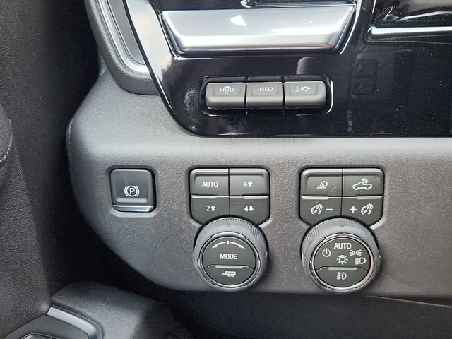 New 2026 Chevrolet Silverado 1500 High Country w/ High Country Premium Package AWD/4WD image 24