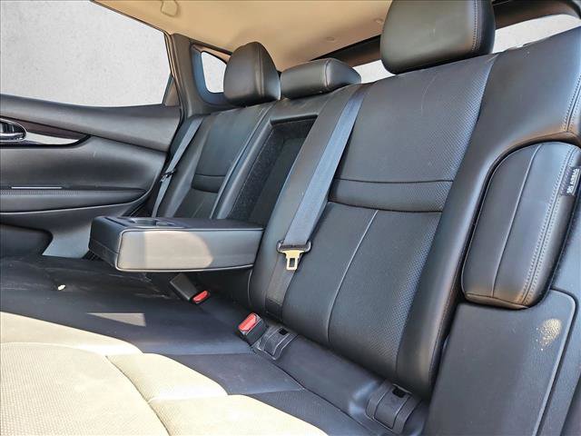 Used 2022 Nissan Rogue Sport SL w/ Premium Package image 16