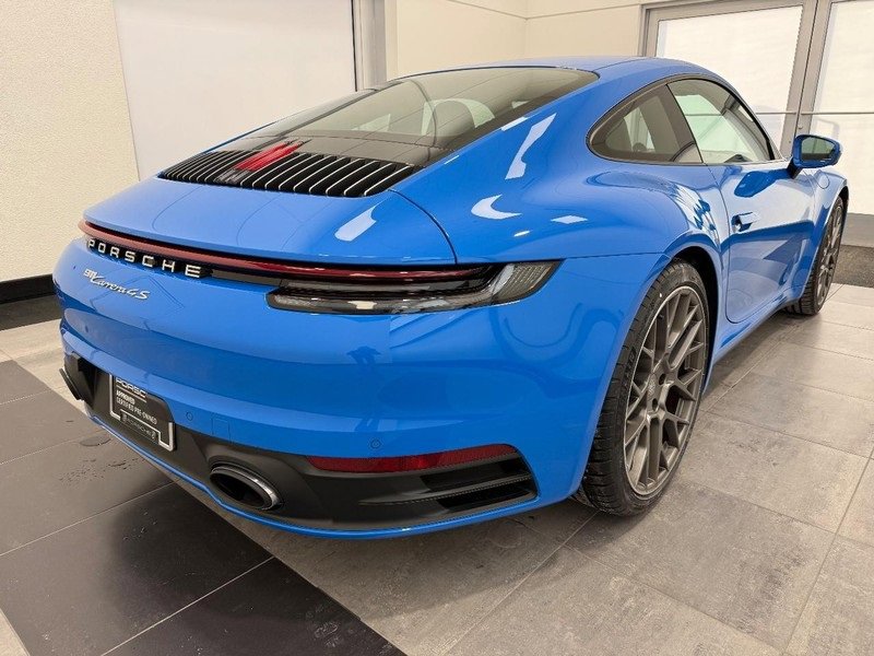 Certified 2022 Porsche 911 Carrera 4S w/ Premium Package image 7