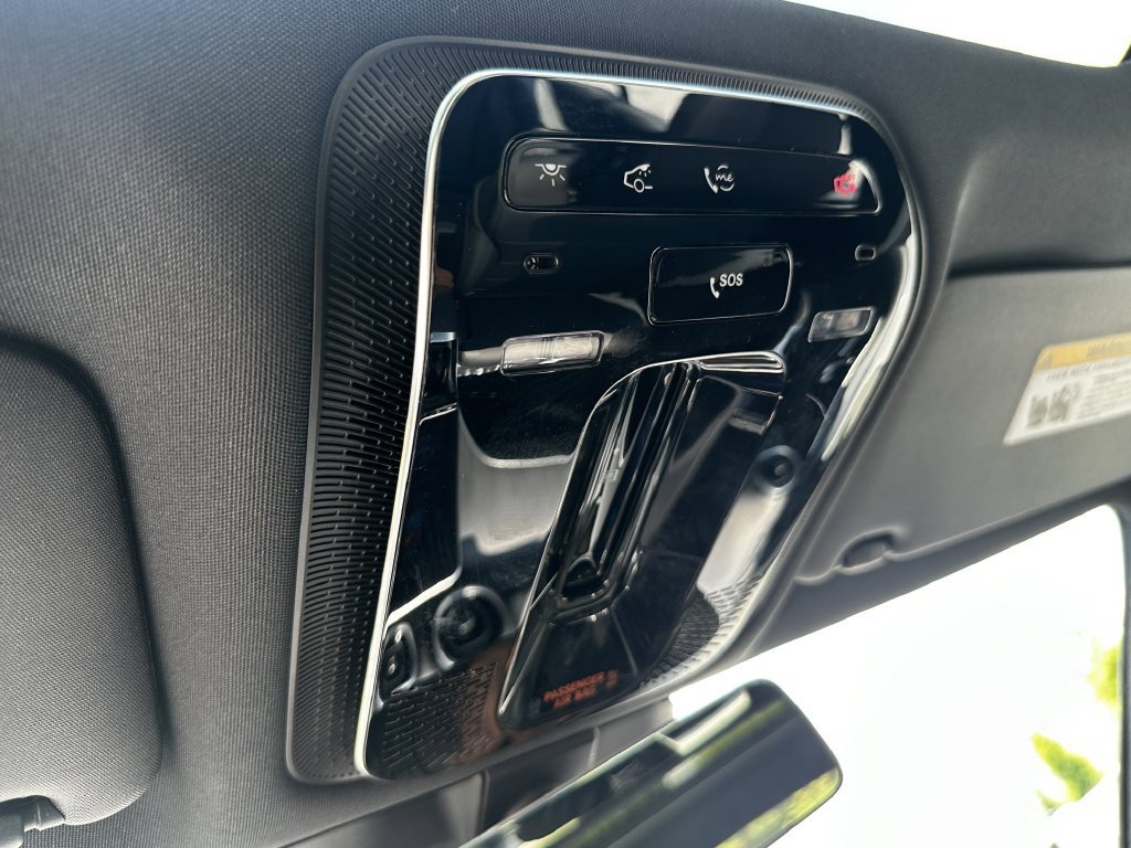 Certified 2025 Mercedes-Benz C 300 4MATIC Sedan image 33