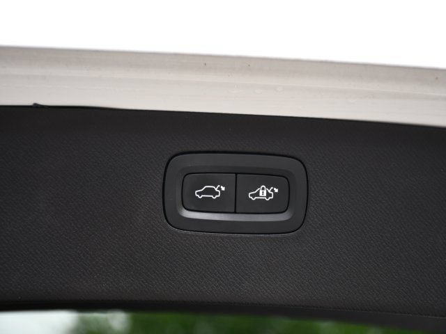 Used 2021 Volvo XC90 T6 Inscription w/ Climate Package AWD/4WD image 29