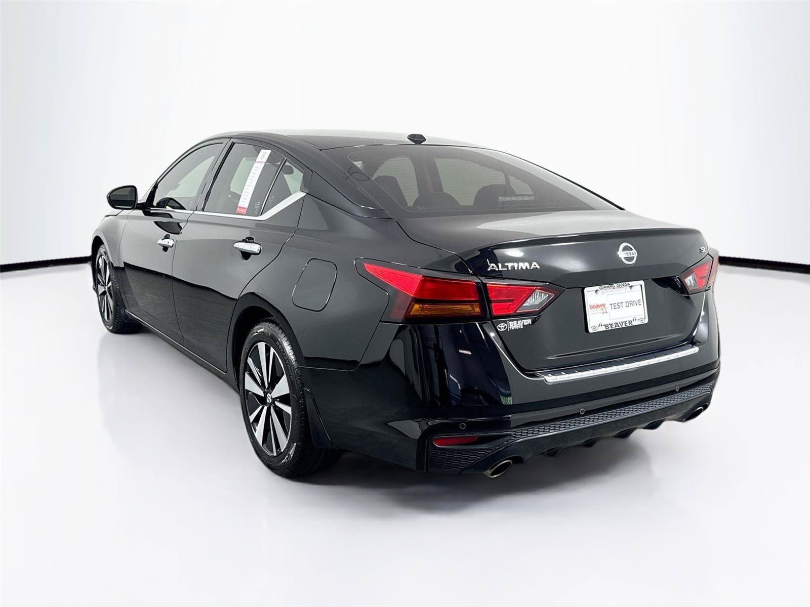 Used 2022 Nissan Altima 2.5 SL FWD image 13