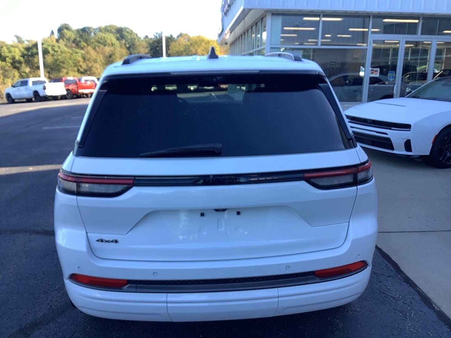 Certified 2026 Jeep Grand Cherokee Limited AWD/4WD image 4
