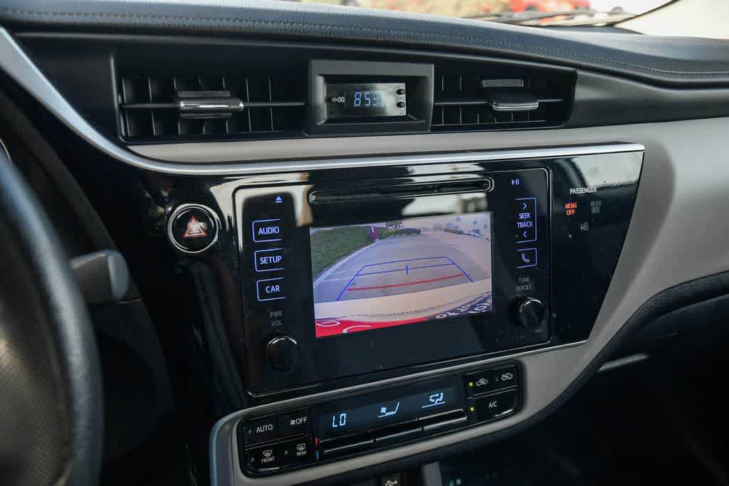 Used 2017 Toyota Corolla LE FWD image 22