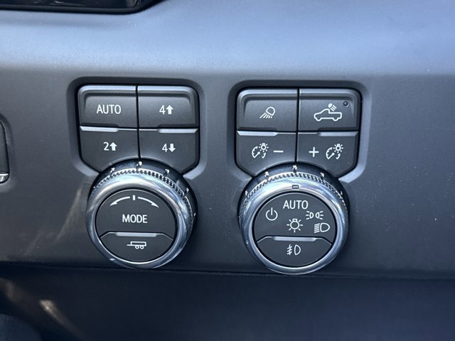New 2026 GMC Sierra 2500 AT4X w/ LPO, Black Badging Package image 27