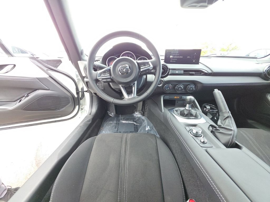 Used 2025 MAZDA MX-5 Miata Club RWD image 12