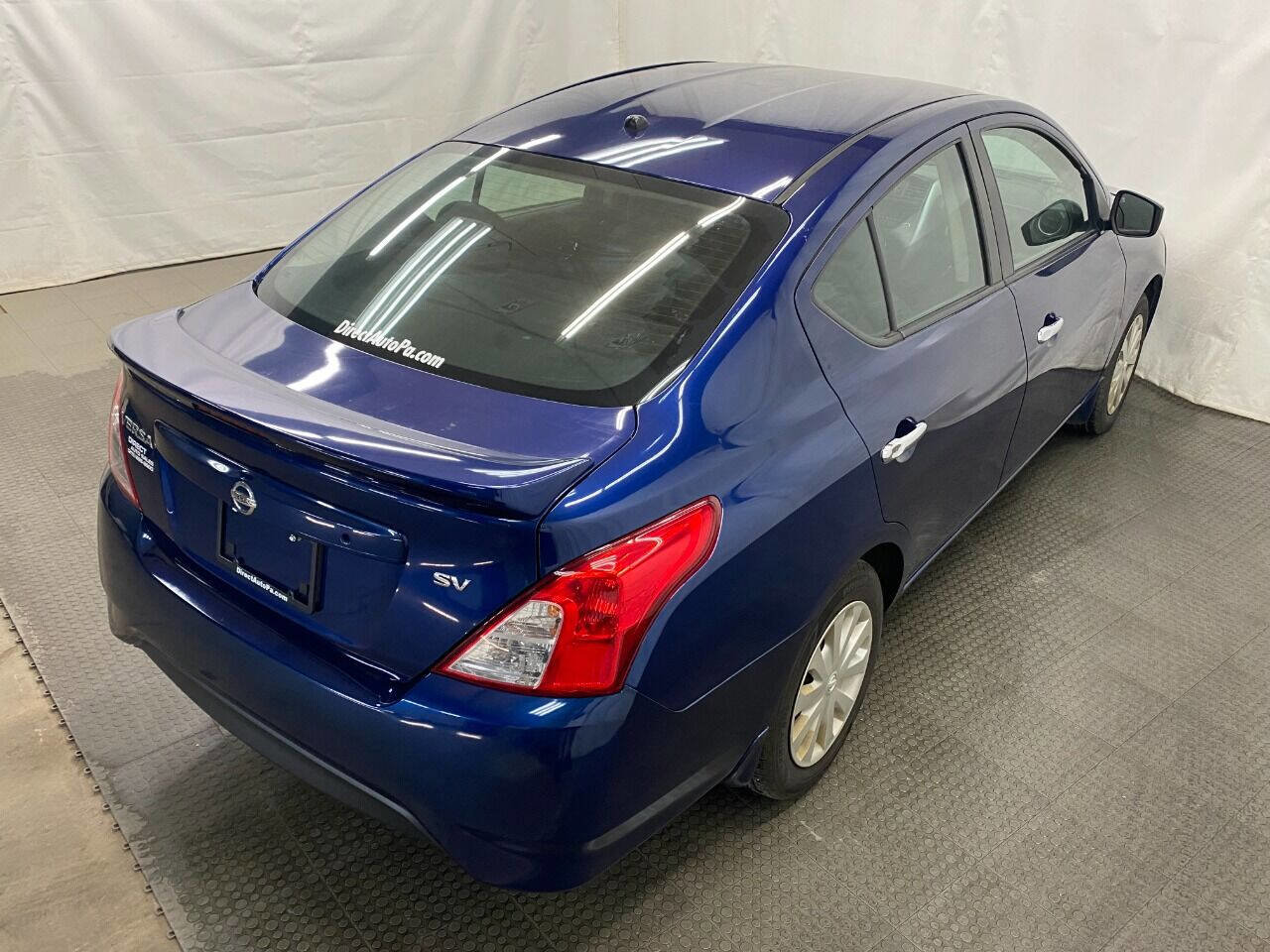 Used 2018 Nissan Versa SV image 10