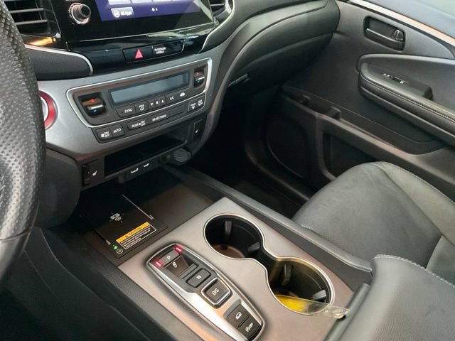 Certified 2024 Honda Passport EX-L image 13