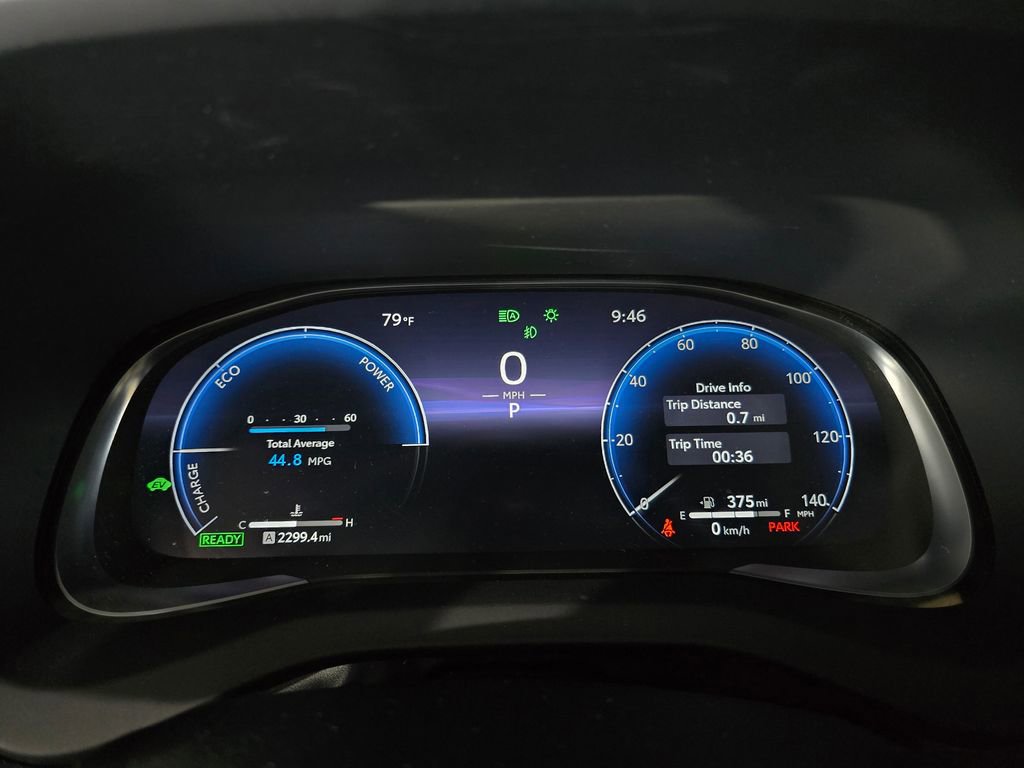 Used 2023 Toyota Venza Limited image 18