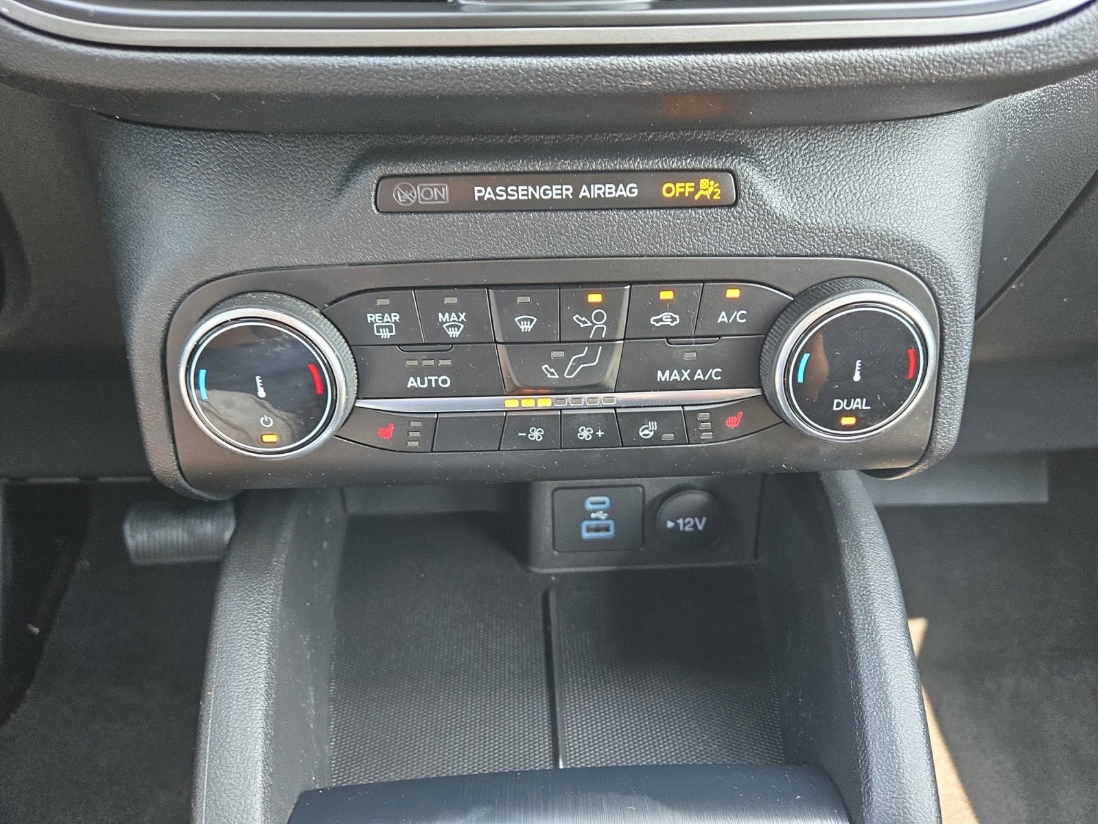 Used 2023 Ford Escape Active AWD/4WD image 19