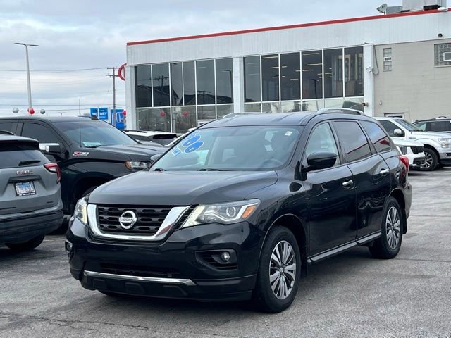 Used 2019 Nissan Pathfinder SV image 5