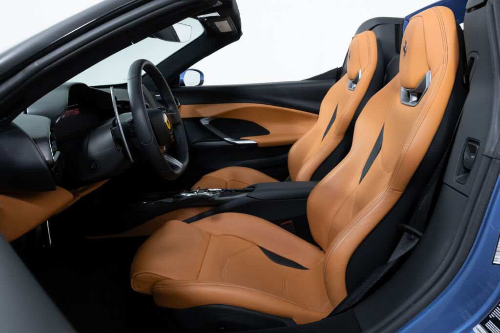 Used 2024 Ferrari 296 GTS RWD image 29