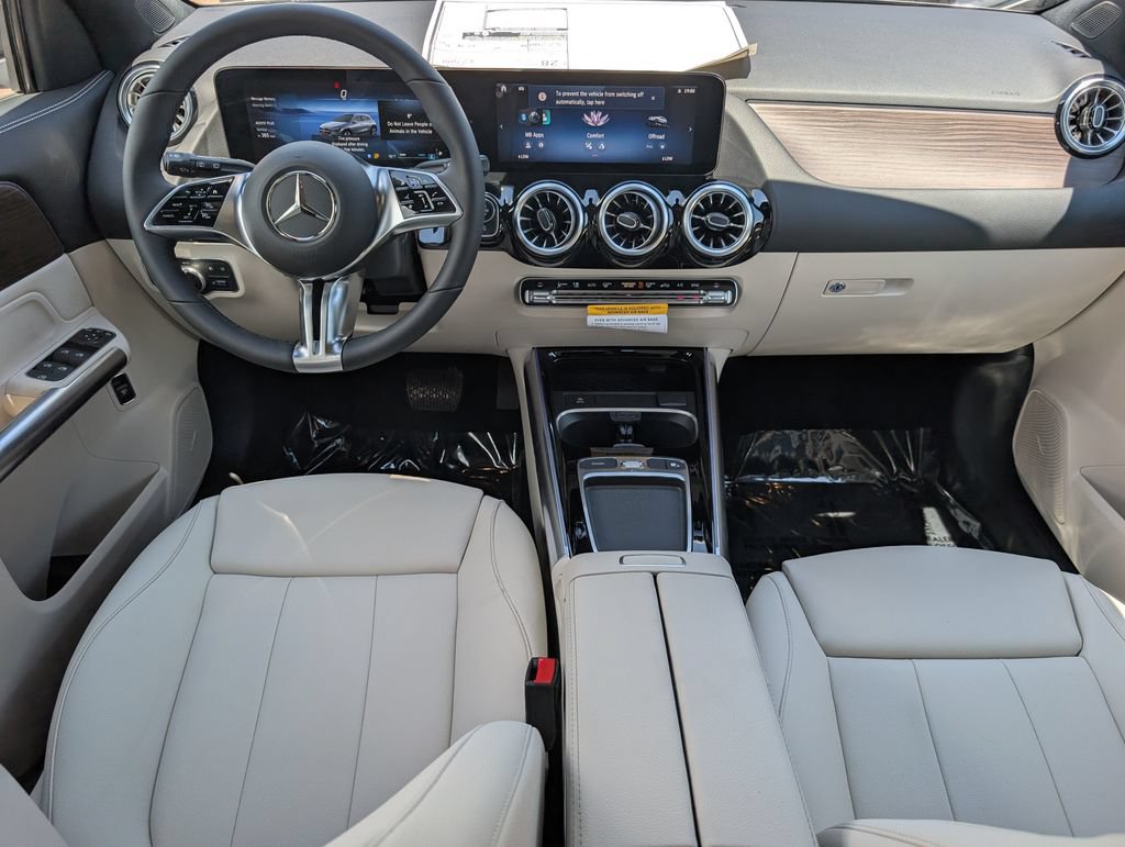 New 2026 Mercedes-Benz GLA 250 4MATIC image 26