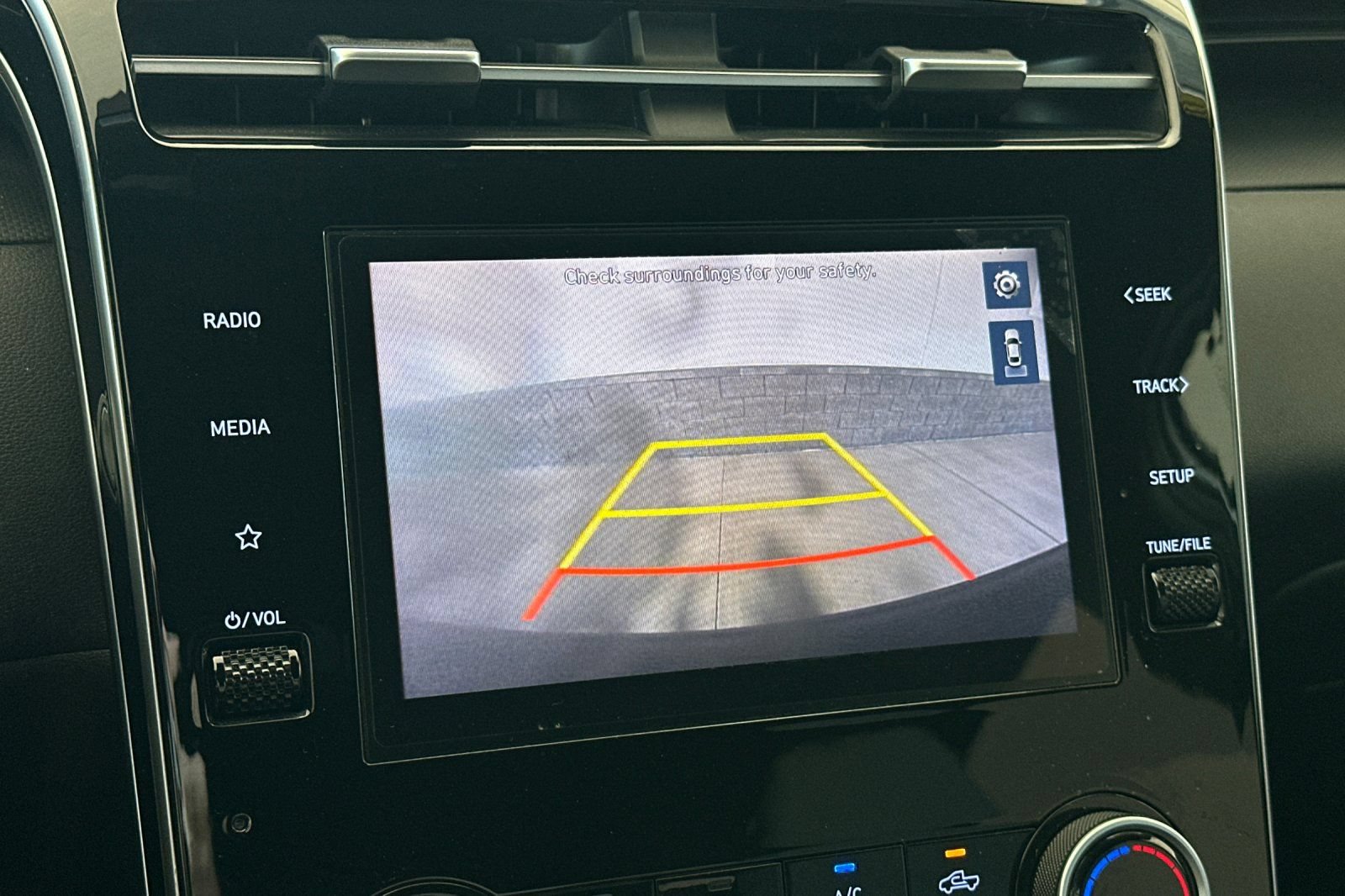 Used 2022 Hyundai Santa Cruz SEL AWD/4WD image 17