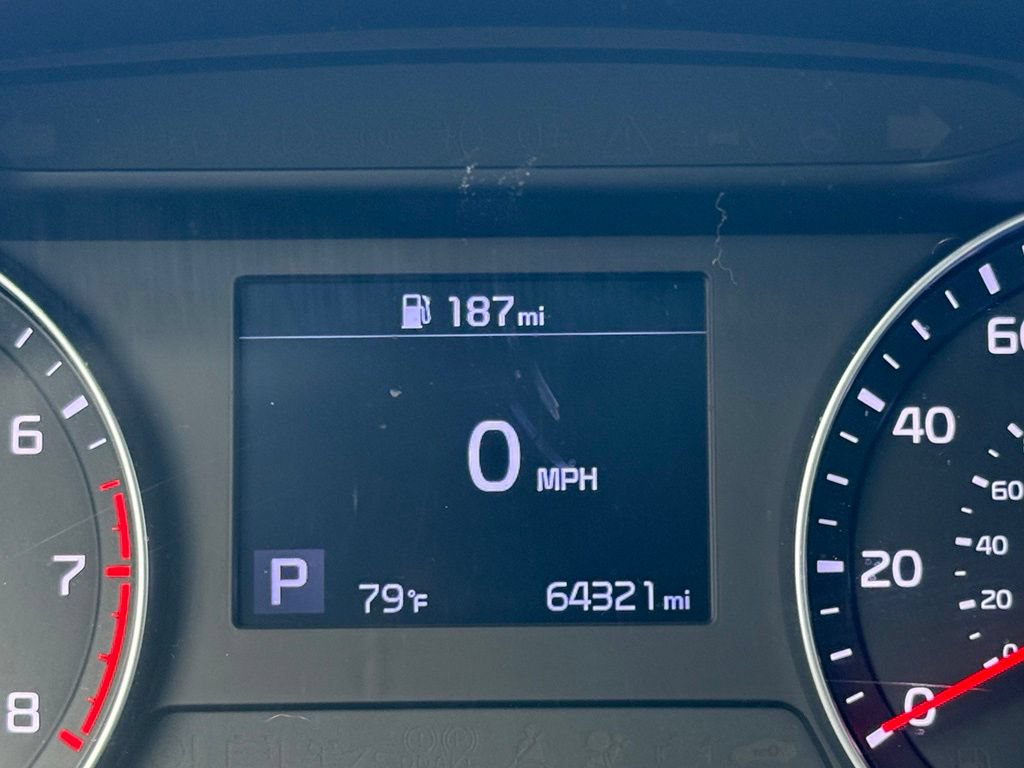 Used 2020 Kia Forte LXS FWD image 19
