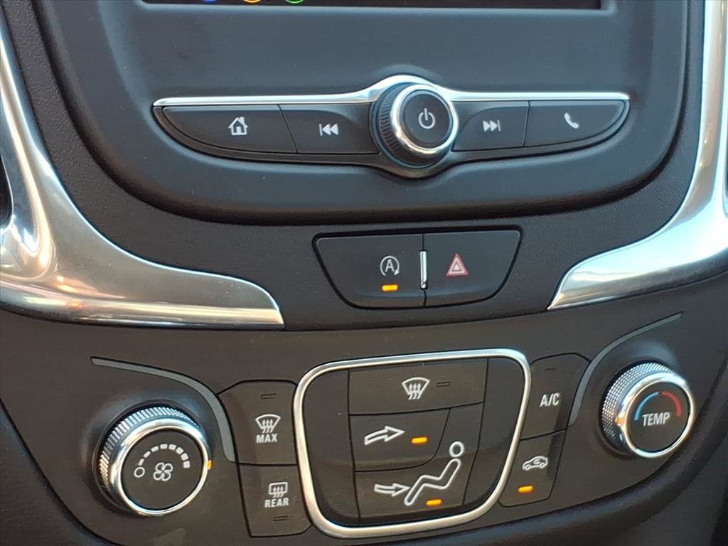 Used 2023 Chevrolet Equinox LT image 25